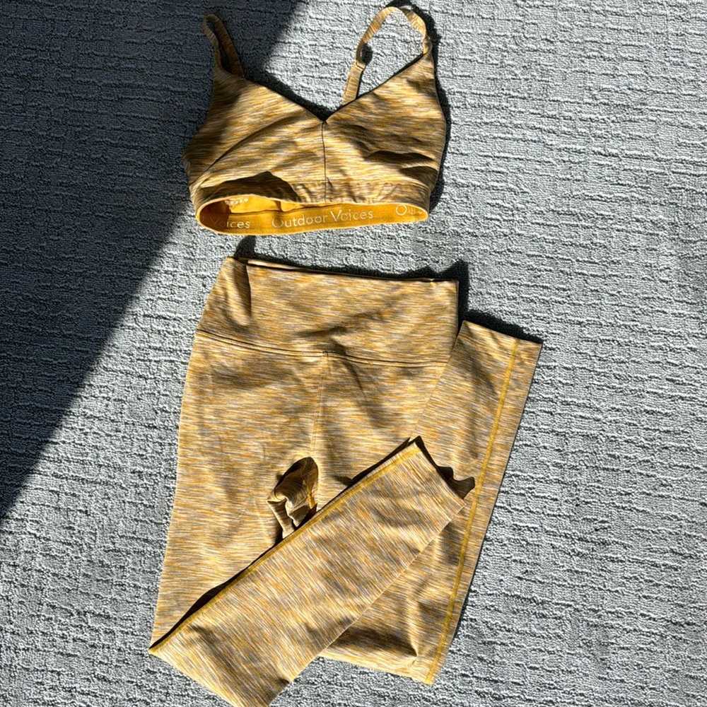 Outdoor voices, yellow workout set